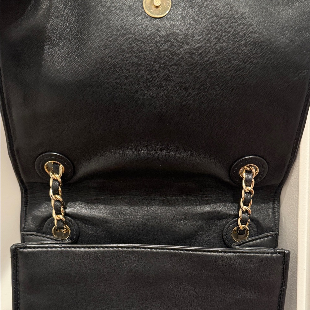 Tory Burch Black Quilted Chain-Handle Shoulder Bag - Picture 3 of 5